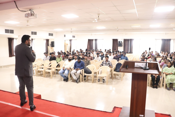 The Future of Business is AI: Aniruddha Kalbande Inspires Students on the Power of AI Integration